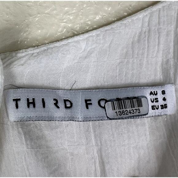 THIRD FORM Cloud Wrap Up Blouse Wrap Around Waist Cropped Open Back White 4 - Picture 4 of 5